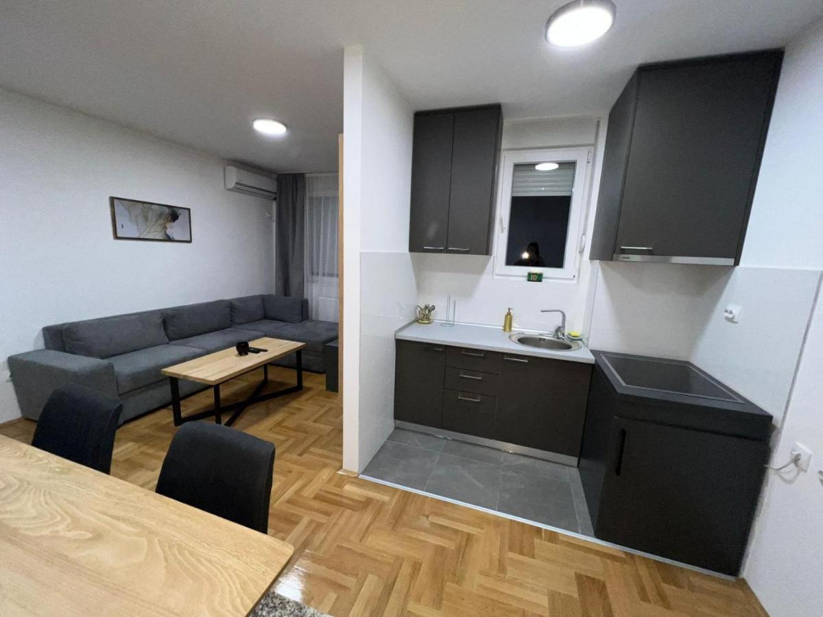 Sunshine Apartments - วาลเยโว ภายนอก รูปภาพ